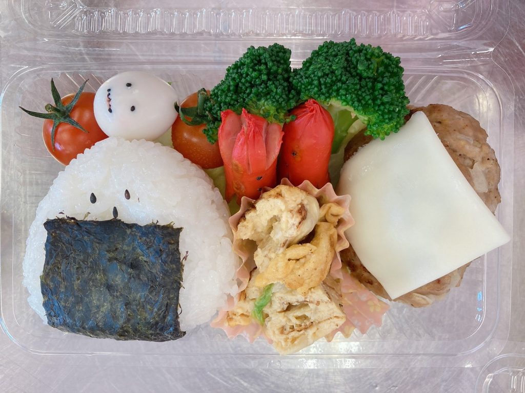 キャラ弁づくり 東奥保育 福祉専門学院